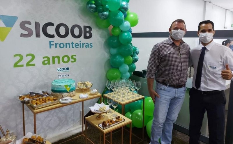 Fundada em 19 de setembro de 1.999, a cooperativa de crédito SICOOB FRONTEIRAS em Cacoal/RO