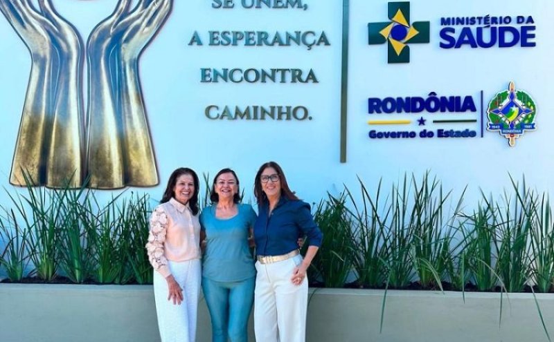 Visitei a estrutura do SUPER CENTRO DE DIAGNÓSTICO ASSDACO  e fui recepcionada pela coordenadora Cidinha Miranda e pela presidente Vera Travain Bianchini