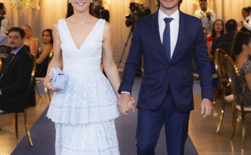 O casal Francisco Raposo Junior e Karine Cassol Raposo recebeu o tradicional TROFÉU CACAU DE OURO 2025 pelo CATUÁI HOTEL