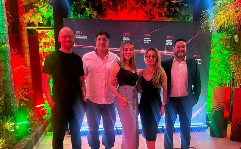 CONTÁGIO JOIAS E ÓTICA em evento de FAMOSAS GRIFES em São Paulo