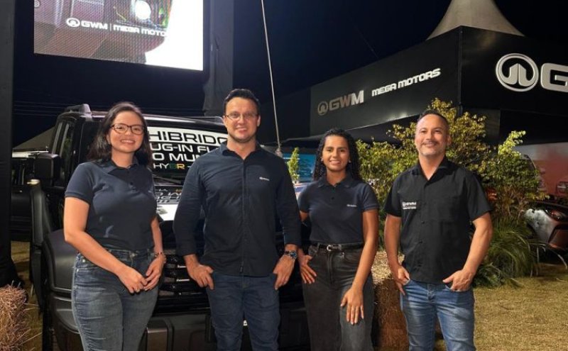 O time da Mega GWM está presente com moderno stand na 41ª EXPOPIB em Pimenta Bueno/RO
